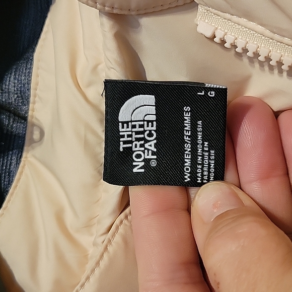 North Face Jacket - Picture 4 of 15